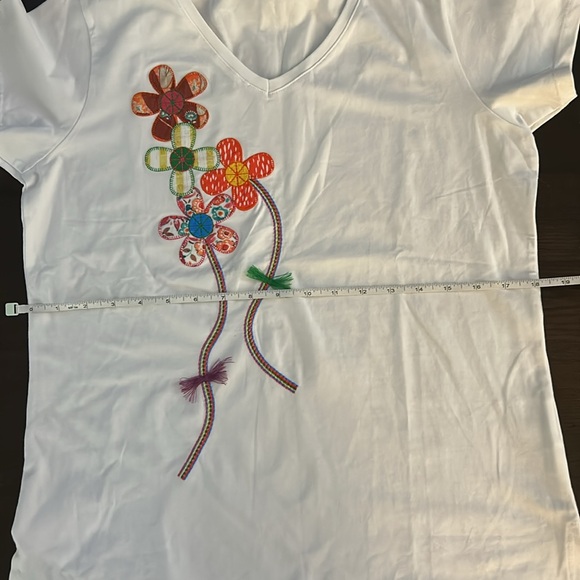 NWOT Bariloche Embellished T-Shirt - Picture 11 of 12